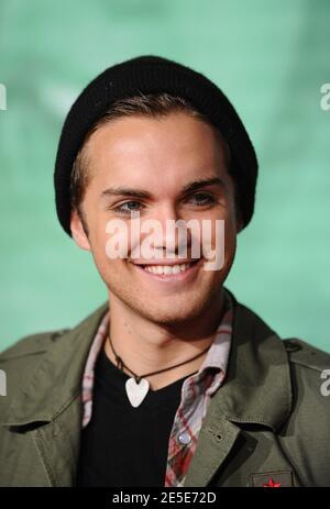 Thomas Dekker participe à la première mondiale de la « quarantaine » qui s'est tenue à la Knott's Scary Farm à Los Angeles, CA, États-Unis, le 9 octobre 2008. (Photo : Thomas Dekker). Photo de Lionel Hahn/ABACAPRESS.COM Banque D'Images