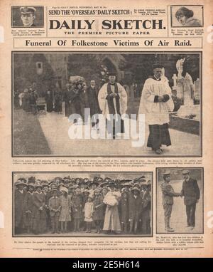 1917 Daily Sketch, funéraire de Gotha raids victimes Banque D'Images