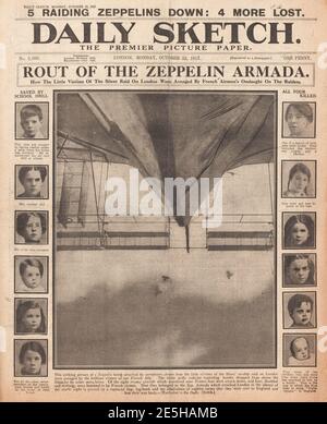 1917 Daily Sketch Zeppelin Rides sur Londres Banque D'Images