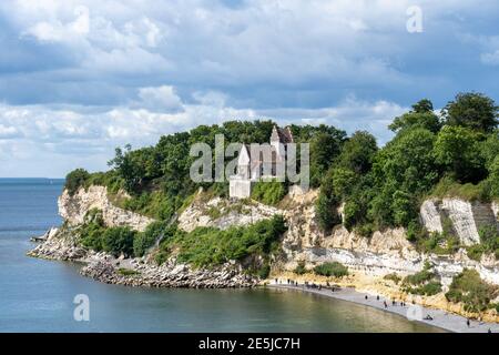 Vieille église Hojerup et Stevns Klint au Danemark Banque D'Images