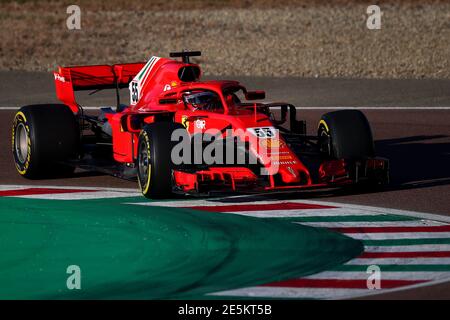 Fiorano Modenese, Italie. 28 janvier 2021. Carlos Sainz Jr. De Ferrari conduit un essai privé de la Ferrari SF71H au circuit Fiorano à Fiorano Modenese, Italie, le 28 janvier 2021. Credit: Insidefoto srl/Alamy Live News Banque D'Images