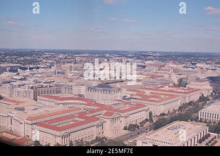 Vue de Washington depuis le George Washington Monument USA vues tour DC ville hauts bâtiments gouvernement vue aérienne paysage Banque D'Images