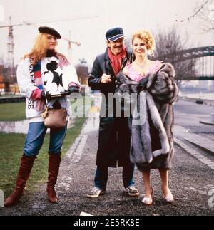 Donnerlippchen – Spiele ohne Gewähr, Spielshow, Deutschland 1986 - 1988, Szene mit Bernd Stephan und Dolly Dollar (rechts) Banque D'Images