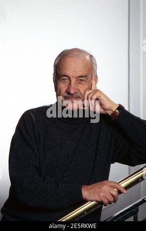 Armin Mueller-Stahl, deutscher Schauspieler, BEI der Pressekonferenz zu 'conversation avec la bête', Deutschland 1997. Banque D'Images