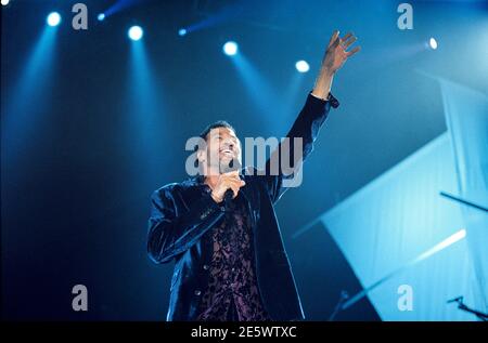 Lionel Richie en concert au Wembley Arena de Londres, Royaume-Uni. 13 novembre 1998 Banque D'Images