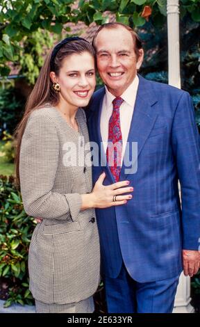OOTMARSUM, PAYS-BAS, 06 JUIN 1993 : le Dr Christiaan Barnard était un chirurgien cardiaque sud-africain qui a exécuté le premier He humain à humain au monde Banque D'Images