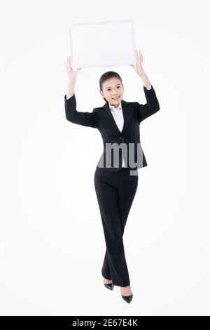 Femme d'affaires avec tableau blanc photo de haute qualité