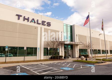 Clarksburg, Maryland, États-Unis 01-22-2021: SIÈGE DE la compagnie française Thales Group pour la défense, la sécurité et l'aérospatiale. Ils produisent des équipements militaires et des ci de haute technologie Banque D'Images