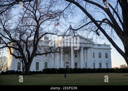 Washington, DC, États-Unis. 29 janvier 2021. La Maison Blanche à Washington, DC, Etats-Unis, 29 janvier 2021. Cet après-midi, le président américain Joe Biden visitera le centre médical militaire national Walter Reed : Shawn Thew/Pool via CNP | usage Worldwide Credit: dpa/Alay Live News Banque D'Images