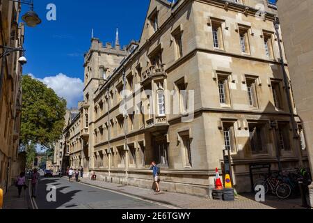 Entrée principale de l'Exeter College (ports Lodge) sur Turl Street, Oxford, Oxfordshire, Royaume-Uni. Banque D'Images
