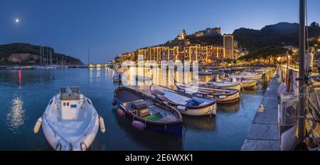 Italie, Ligurie, Cinque Terre, Parc naturel régional de Porto Venere, village de Porto Venere situé dans le Golfe des Poètes, classé au patrimoine mondial de l'UNESCO Banque D'Images