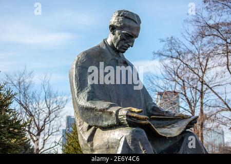 Monument Nikola Tesla, parc national de Niagara Falls - Goat Island, NY, États-Unis Banque D'Images