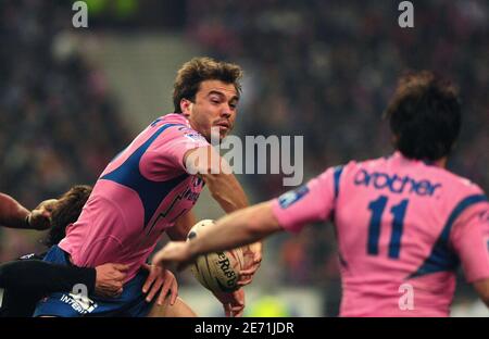 Le Stade Francais Juan-Martin Hernandez en action lors du match de rugby Top 14 français, Stade Francais contre Stade Toulousain, au Stade de France, à Saint Denis, France, le 27 janvier 2007. Le Stade Francais a gagné 22-20. Photo de Gouhier-Guibbbbaud/Cameleon/ABACAPRESS.COM Banque D'Images