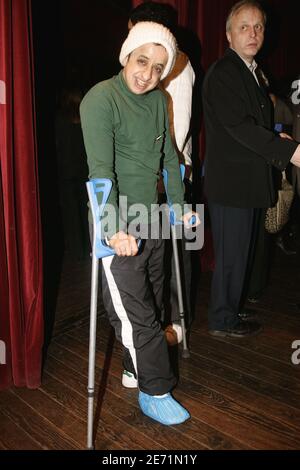 L'humoriste français Booder participe au dîner annuel des marraines et des marraines de l'association française de lutte contre le racisme 'Sos Racisme' qui s'est tenu au Cabaret sauvage à Paris, en France, le 29 janvier 2007. Photo de Mousse/ABACAPRESS.COM Banque D'Images