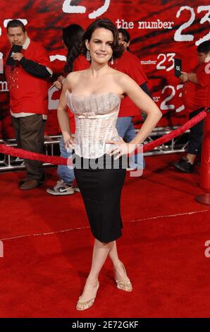 Carla Gugino participe à la première de 'The Number 23' qui a eu lieu au Orpheum Theatre de Los Angeles, CA, USA le 13 février 2007. Photo de Lionel Hahn/ABACAPRESS.COM Banque D'Images