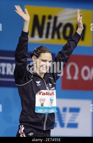 La Virginie Dedieu de France joue en finale libre solo de natation synchronisée lors des 12e Championnats du monde de la FINA, à la Rod laver Arena, à Melbourne, en Australie, le 22 mars 2007. Photo de Nicolas Gouhier/Cameleon/ABACAPRESS.COM Banque D'Images