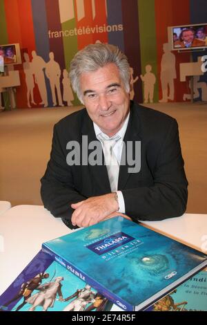 Photo du dossier en date du 27 mars 2007 de Georges Pernoud - Georges Pernoud, présentateur depuis plus de 40 ans de 'Thalassa', est décédé à l'âge de 73 ans. Photo de Patrick Davy/ABACAPRESS.COM Banque D'Images