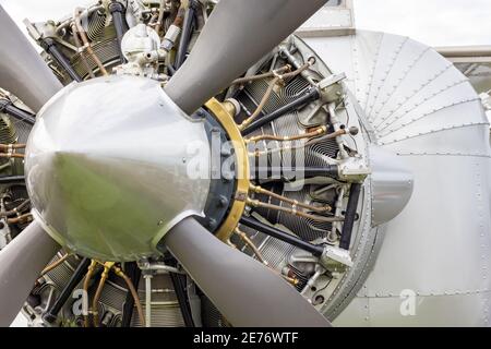 moteur d'avion radial 18 cylindres refroidi par air Banque D'Images