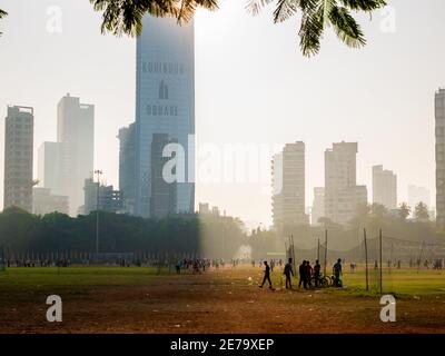 Mumbai, Inde - 20 décembre 2020 : le parc Shivaji est un parc public réputé pour avoir été le berceau du match de cricket en Inde Banque D'Images