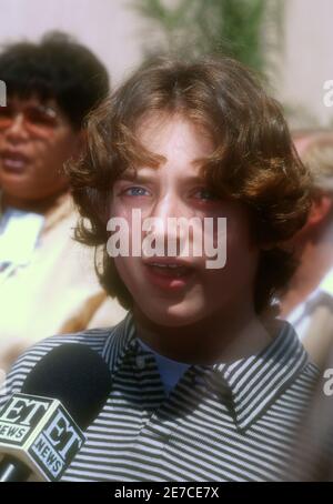 Universal City, Californie, États-Unis 5 mai 1996 l'acteur Elijah Wood assiste à la première Universal Pictures 'Flipper' le 5 mai 1996 aux cinémas Cineplex Odeon Unversal City à Universal City, Californie, États-Unis. Photo par Barry King/Alay stock photo Banque D'Images