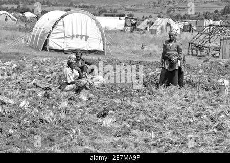 Kenya Croix-Rouge Refugie Camp, où encore 100'000 personnes vivent dans des conditions faibles. Rot-Kreuz-Flüchtlingslager à Eldoret. Noch immer leben 100'0 Banque D'Images