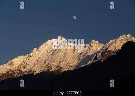 Paysage de coucher de soleil de Rakaposhi Peak, vallée de Hunza Nagar, Gilgit Baltistan, Pakistan Banque D'Images