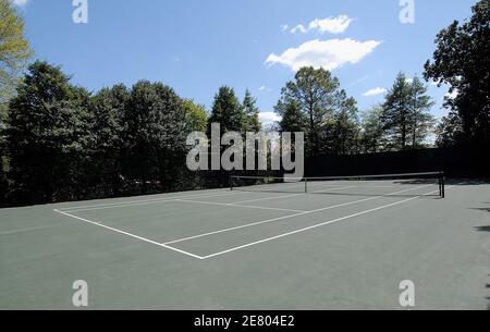 Vue sur le court de tennis de la Maison Blanche pendant une vue intérieure du jardin de la Maison Blanche partie d'un aperçu médiatique de la visite jardin du printemps 2007 le 20 2007 avril à Washington DC, Etats-Unis. Photo par Olivier Douliery/ABACAPRESS.COM Banque D'Images