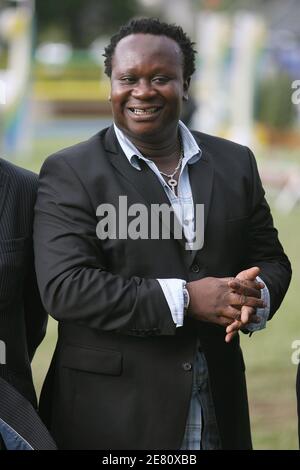 Le présentateur de télévision français Magloire assiste au saut International à la Baule, France, le 11 mai 2007. Photo de Gael Gotonnec/Cameleon/ABACAPRESS.COM Banque D'Images