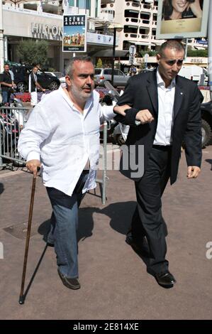 Dominique Farrugia fait le tour de la Croisette lors du 60ème Festival International du film à Cannes, France, le 17 mai 2007. Photo par ABACAPRESS.COM Banque D'Images