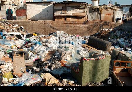 Camp palestinien de Sabra et Shatila le 29 novembre 2006. Ce camp de réfugiés a été créé le 1949 après la première guerre entre Israël et les pays arabes. Il est situé à l'ouest de Beyrouth, au Liban. Photo de Jules Motte/ABACAPRESS.COM Banque D'Images