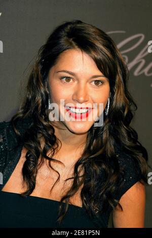 L'actrice française Emma de Caunes arrive au Trophée Chopard qui a eu lieu au Rosarie Club de Cannes, France, le 25 mai 2007, lors du 60ème Festival International du film de Cannes. Photo de Hahn-Nebinger-Orban/ABACAPRESS.COM Banque D'Images