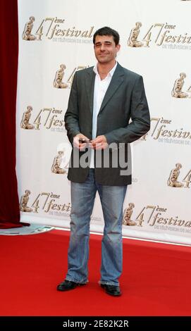 L'acteur français Thierry Neuvic pose pour des photos lors de la cérémonie d'ouverture du 47e Festival de télévision de Monte-Carlo qui s'est tenu à Monaco le 10 juin 2007. Photo de Denis Guignebourg/ABACAPRESS.COM Banque D'Images