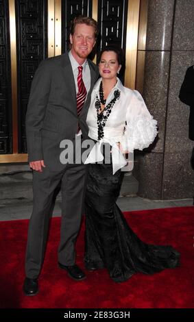 L'actrice Marcia gay Harden et son mari assistent aux 61e Tony Awards annuels qui ont eu lieu au radio City Music Hall le dimanche 10 juin 2007 à New York, aux États-Unis. Photo de Gregorio Binuya/ABACAUSA.COM (en photo : Marcia gay Harden) Banque D'Images