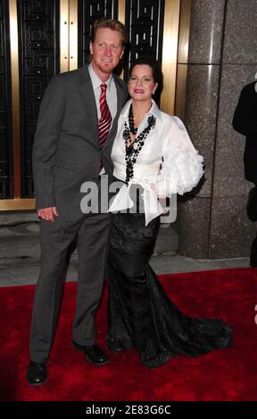 L'actrice Marcia gay Harden et son mari assistent aux 61e Tony Awards annuels qui ont eu lieu au radio City Music Hall le dimanche 10 juin 2007 à New York, aux États-Unis. Photo de Gregorio Binuya/ABACAUSA.COM (en photo : Marcia gay Harden) Banque D'Images