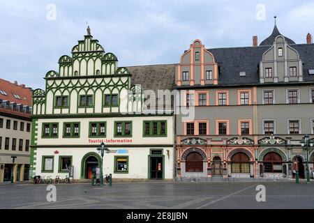 Maison de ville et maison de Cranach, maison de Cranach, sur le marché, Weimar, Thuringen, Allemagne Banque D'Images