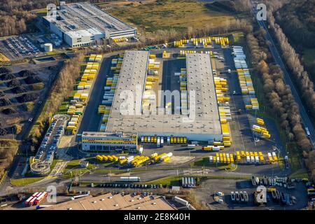 Vue aérienne du parc industriel Dorsten-Marl avec centre de fret DHL à Lünsingskuhle à Dorsten en Ruhr en Rhénanie-du-Nord-Westphalie, Allemagne..., DE Banque D'Images