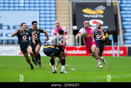 Coventry, Royaume-Uni. 31 janvier 2021. 31 janvier 2021 ; Ricoh Arena, Coventry, West Midlands, Angleterre ; Rugby anglais de première qualité, Wasps versus Harlequins ; Aaron Morris of Harlequins Open Field Running Credit: Action plus Sports Images/Alay Live News Banque D'Images