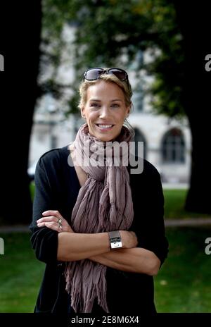 LINKÖPING, SUÈDE- 24 SEPTEMBRE 2010: Emma Wiklund (née Sjöberg, 13 septembre 1968) est une mannequin et actrice suédoise. Banque D'Images