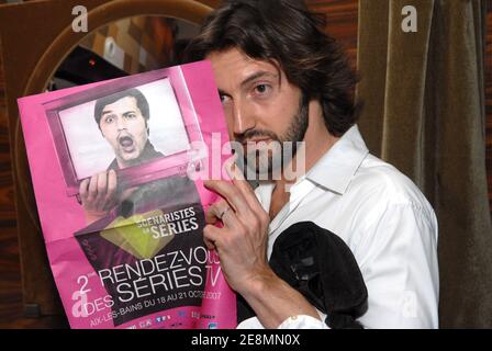 L'acteur français Frederic Diefenthal participe à la 2ème édition de 'Scenaristes en série' qui s'est tenue à l'Apollo restaurant à Paris, en France, le 2 juillet 2007. Photo de Helder Januario/ABACAPRESS.COM Banque D'Images