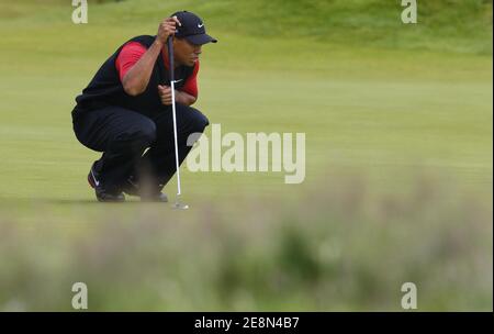 Tiger Woods aux États-Unis en action lors du 136e Championnat d'Open à Carnoustie, en Écosse, le 22 juillet 2007. Photo de Christian Liewig/ABACAPRESS.COM Banque D'Images