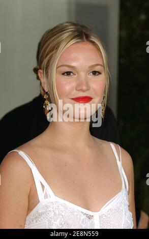 Julia Stiles participe à la première de 'The Bourne Ultimatum', qui a eu lieu au Hollywood Arclight Cinemas à Los Angeles, CA, USA le 25 juillet 2007. Photo de Lionel Hahn/ABACAPRESS.COM Banque D'Images