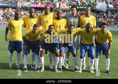 L'équipe brésilienne lors d'un match amical Brésil contre Algérie au stade Mosson de Montpellier, France, le 22 août 2007. Le Brésil a gagné 2-0. Photo de Stuart Morton/Cameleon/ABACAPRESS.COM Banque D'Images