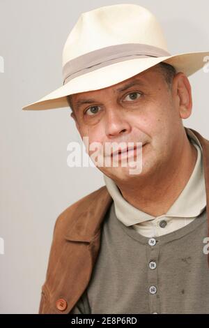 EXCLUSIF - auteur né en Russie, devenu français en 1995, Vladimir Fedorovski pose à Paris, France, le 19 septembre 2007, pour la promotion de son dernier livre le Fantome de Staline (le fantôme de Staline). Photo de Mousse/ABACAPRESS/COM Banque D'Images