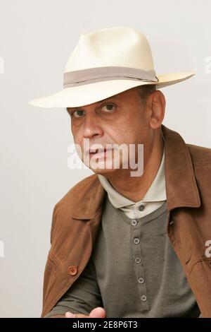 EXCLUSIF - auteur né en Russie, devenu français en 1995, Vladimir Fedorovski pose à Paris, France, le 19 septembre 2007, pour la promotion de son dernier livre le Fantome de Staline (le fantôme de Staline). Photo de Mousse/ABACAPRESS/COM Banque D'Images