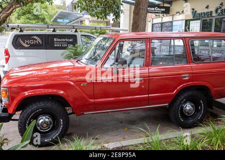 Classic 60 série Toyota Landcruiser avec B F Goodrich tous Pneus terrain montés, Sydney, Nouvelle-Galles du Sud, Australie Banque D'Images