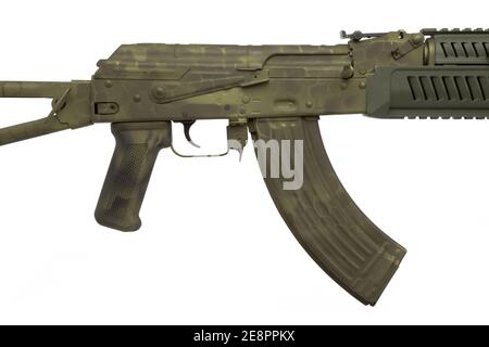 La carbine soviétique dans le corps moderne isoler sur un fond blanc. Carbine automatique réglée de l'URSS. Armes pour le sport et l'autodéfense. Banque D'Images