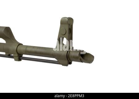 La carbine soviétique dans le corps moderne isoler sur un fond blanc. Carbine automatique réglée de l'URSS. Armes pour le sport et l'autodéfense. Banque D'Images
