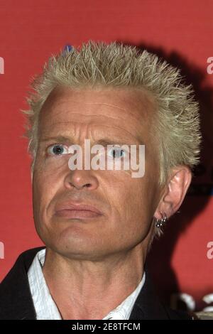 Billy Idol à une conférence de presse et promo tour.Double Bay, Sydney. Billy avec le guitariste Steve Stephens 30/09/2002 Banque D'Images