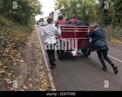 Numéro 127 a 1902 James & Browne inscrit par Imperial College sur la course de Londres à Brighton Veteran. 2019 Banque D'Images