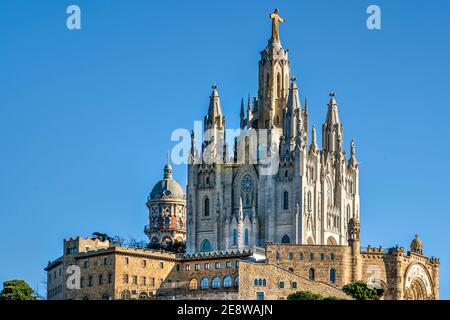 Temple Expiatori del Sagrat Cor ou Eglise Expiatoire du Sacré coeur de Jésus, Tibidabo, Barcelone, Catalogne, Espagne Banque D'Images